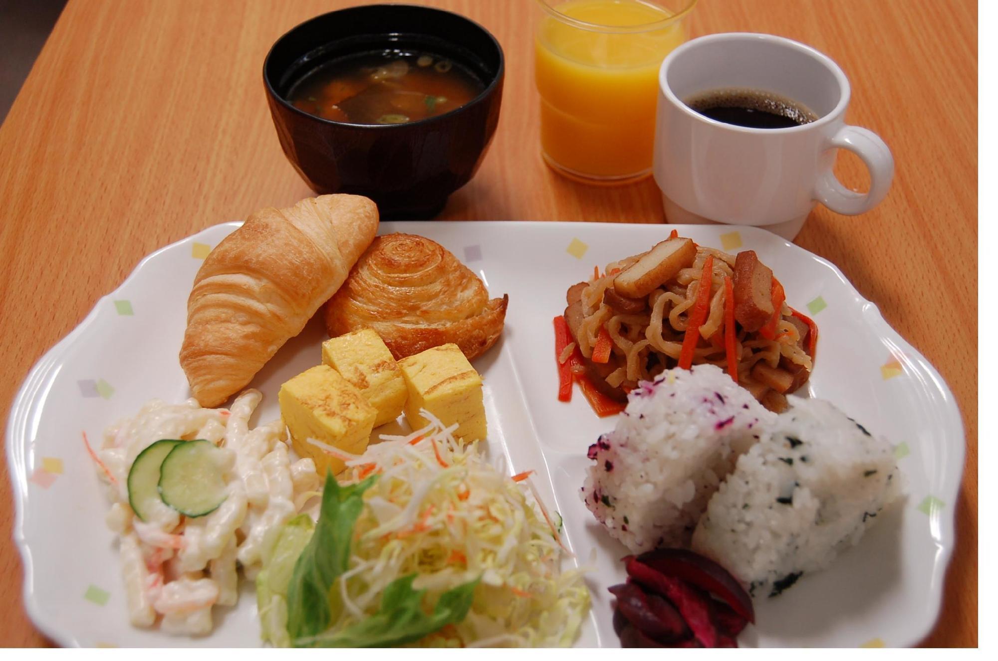 Toyoko Inn Gifu-Hashima-Eki Shinkansen Minami-Guchi Hashima  Exterior photo