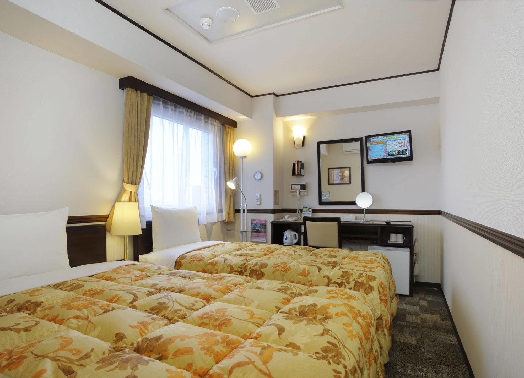 Toyoko Inn Gifu-Hashima-Eki Shinkansen Minami-Guchi Hashima  Exterior photo