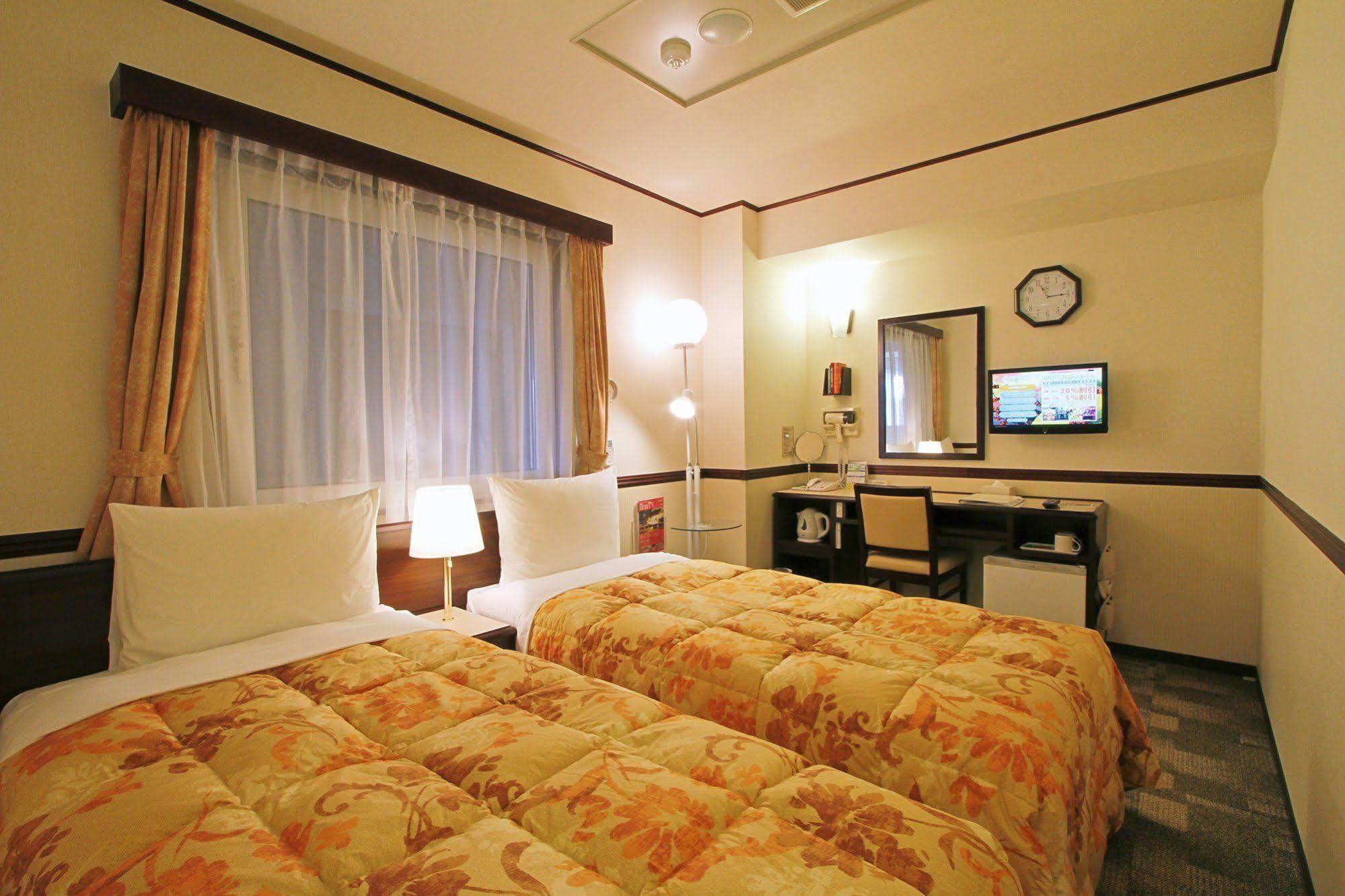 Toyoko Inn Gifu-Hashima-Eki Shinkansen Minami-Guchi Hashima  Exterior photo